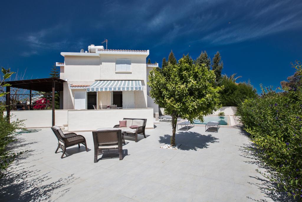 Merab Center Villas Agia Napa Buitenkant foto